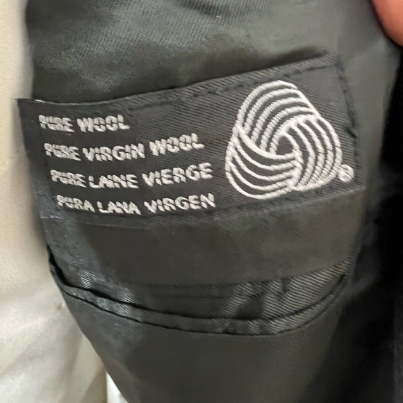 THOMAS CHURCHILL MENS DUBBLE BREASTED BLAZER, SIZE 44L. 100% PURE VIRGIN… - Picture 9 of 10